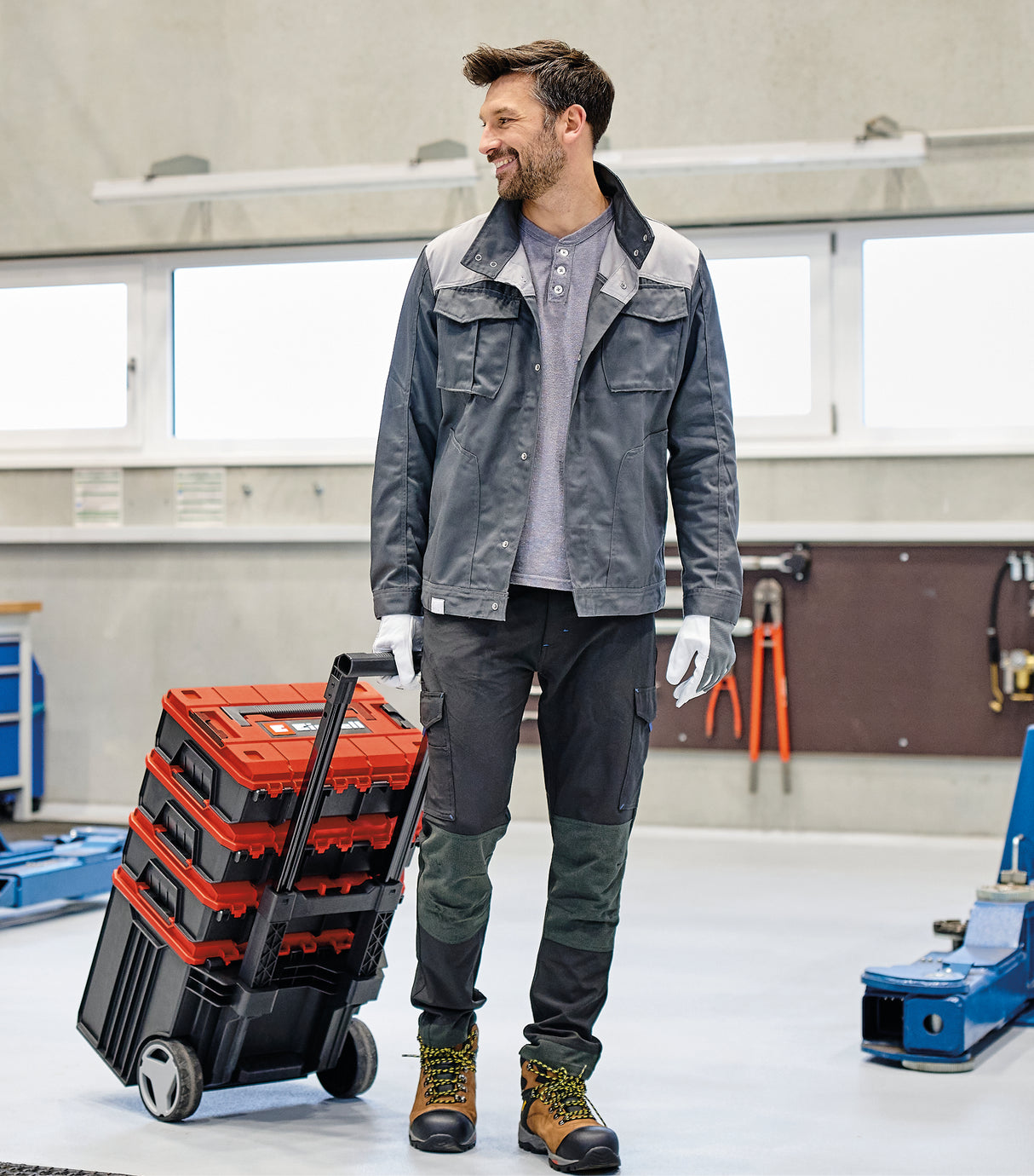 Eredeti Einhell E-Case Tower kofferkészlet, max. 120 kg, 3 kofferből áll tartozékokkal együtt, tartozékok és szerszámok tárolására és szállítására, egymásra rakható, összekapcsolható
