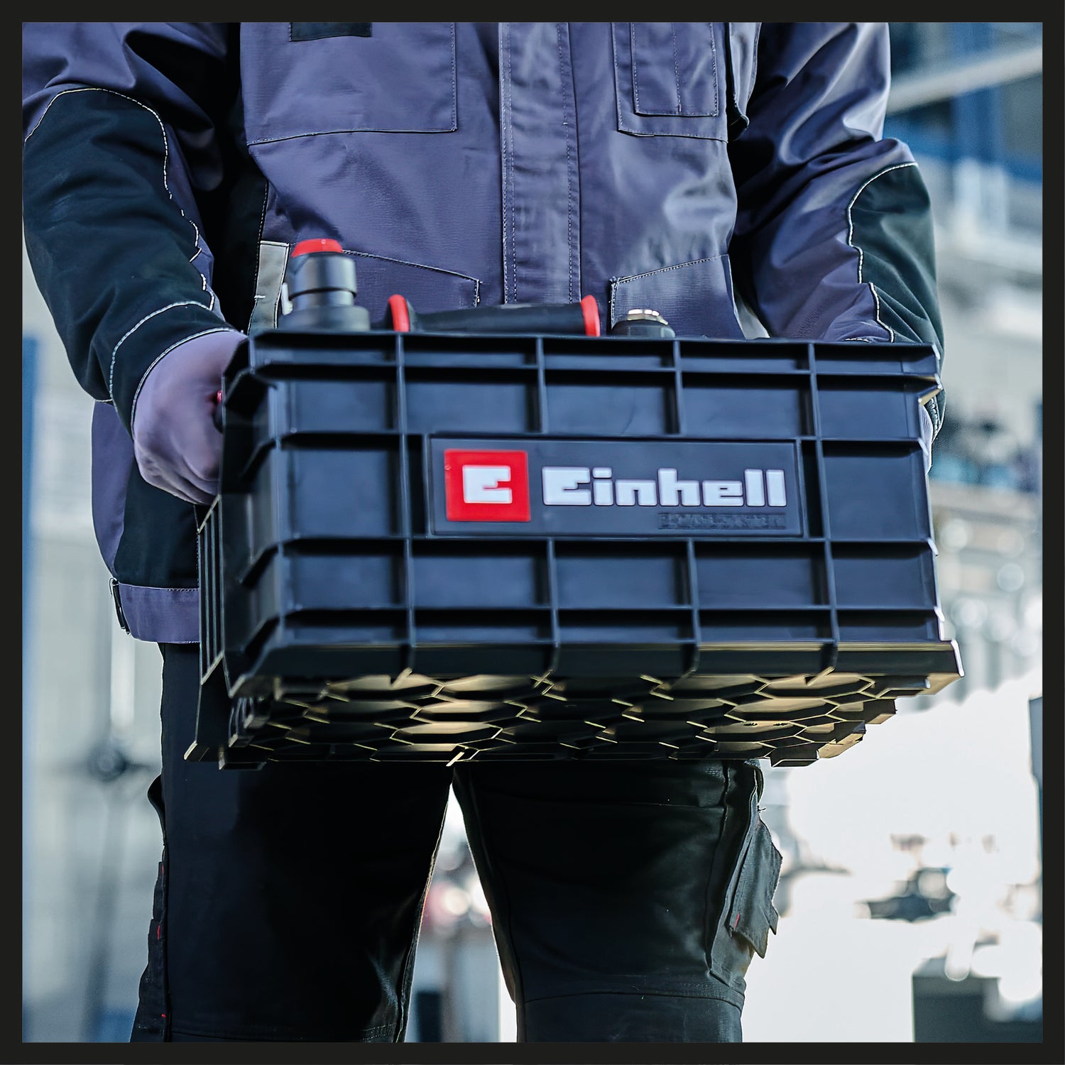 Eredeti Einhell E-Case szerszámosláda, maximum 90 kg, egymásra rakható, zárral, kombinálható az Einhell E-Case rendszerrel, szerszámok és tartozékok tárolására és szállítására