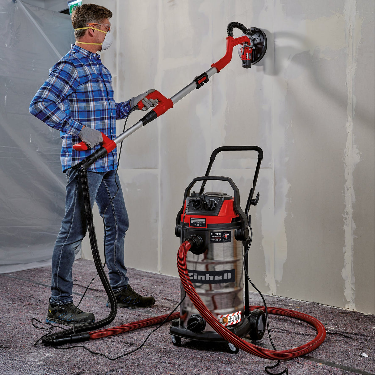 Aspirator umed - uscat Einhell TE - VC 4090 SACL - cablu 6 m, maner transport, 1150 W, 40 l BricoMart - scule electrice si unelte profesionale - BricoMart