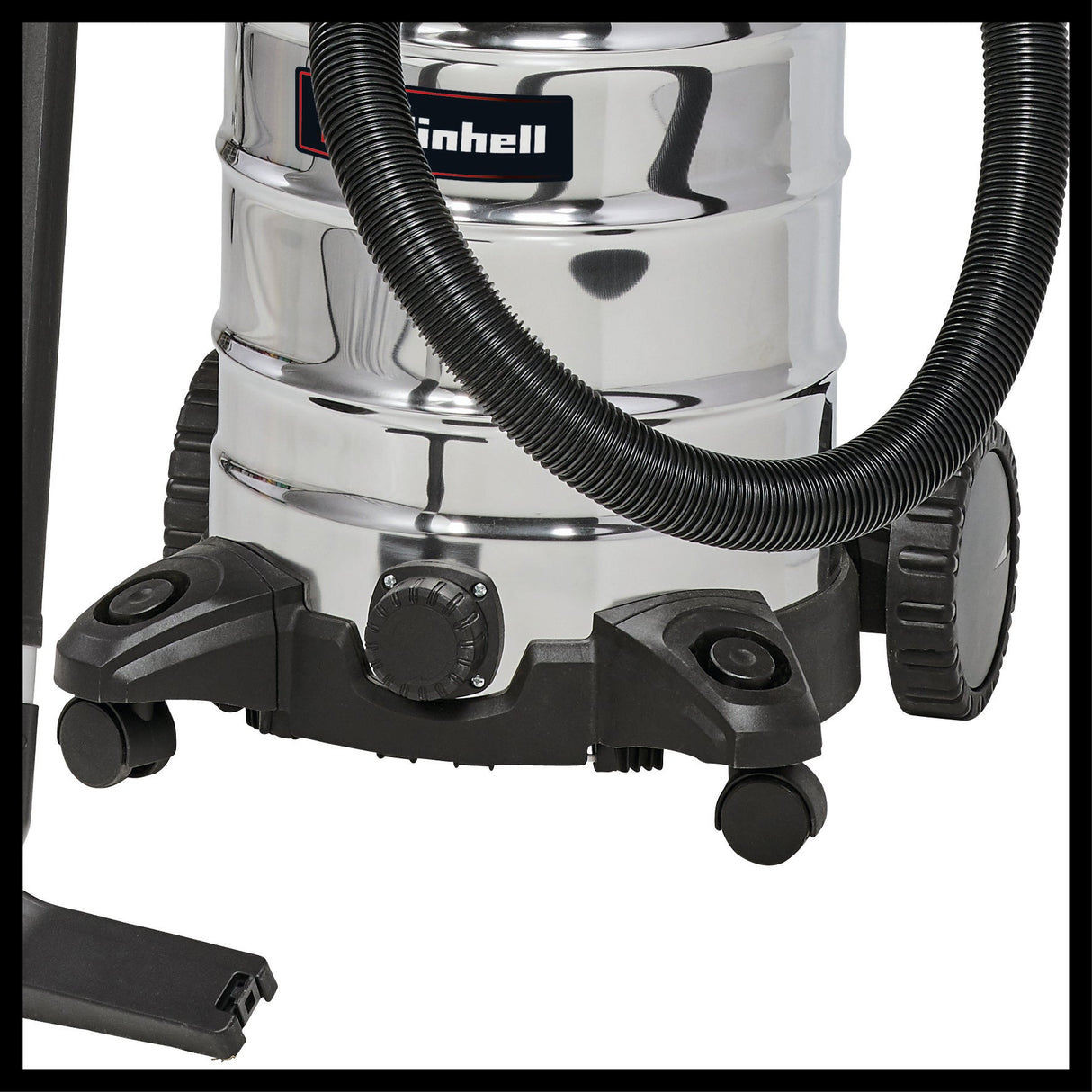 Aspirator umed/uscat Einhell TC - VC 1930 SA, 1.500 wati, recipient din otel inoxidabil de 30 de litri, priza automata, inclusiv furtun de aspirare si tub prelungitor, duza combinata/duza pentru spatii inguste, diverse filtre Einhell - scule electrice si unelte profesionale - BricoMart