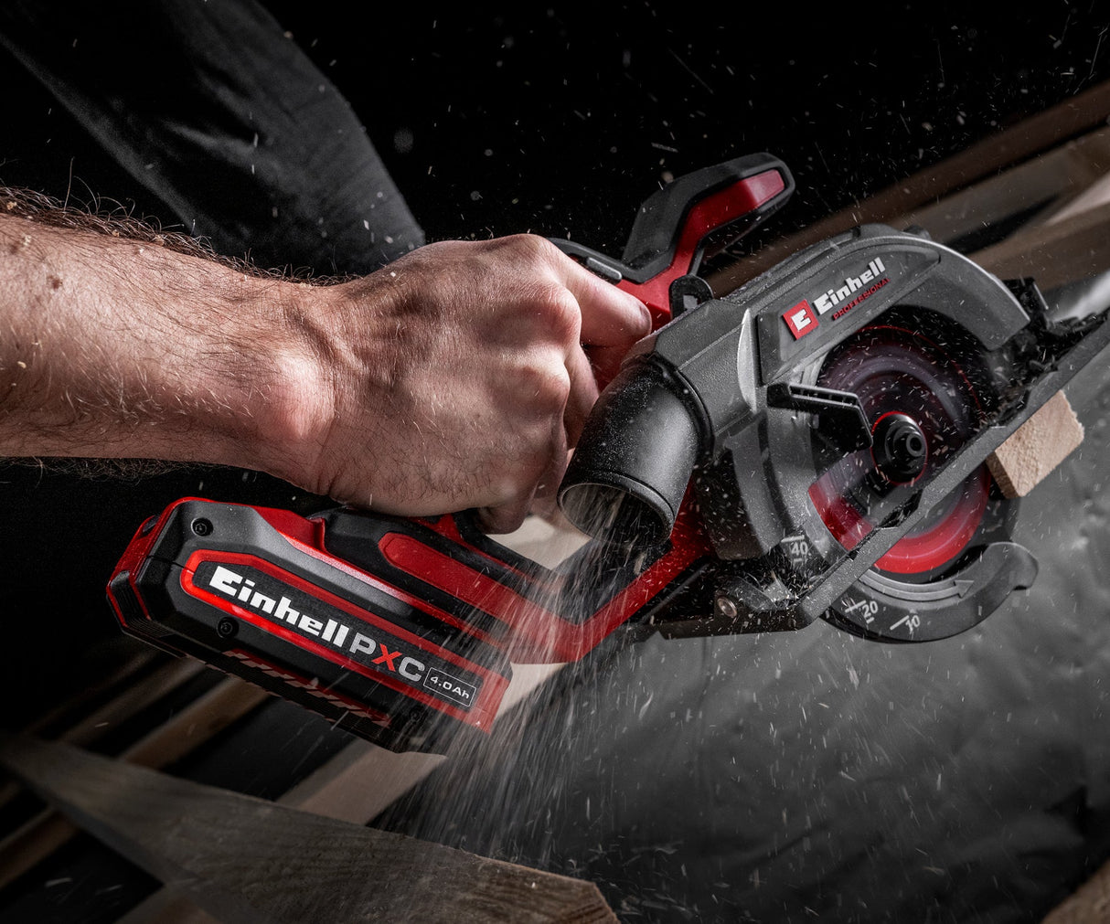 Circular de mana fara fir Einhell TP - CS 18/136 - C Li BL - Solo BricoMart - scule electrice si unelte profesionale - BricoMart