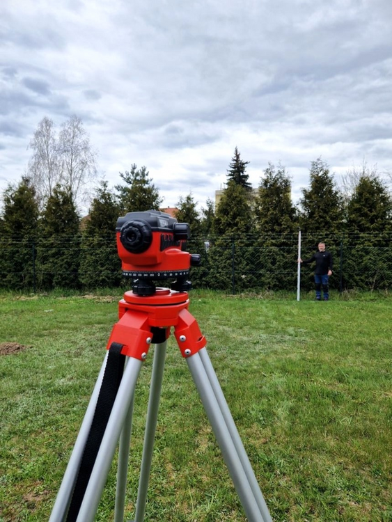 NIVELĂ OPTICĂ 32X 38MM YATO YT-30552 , 100 m