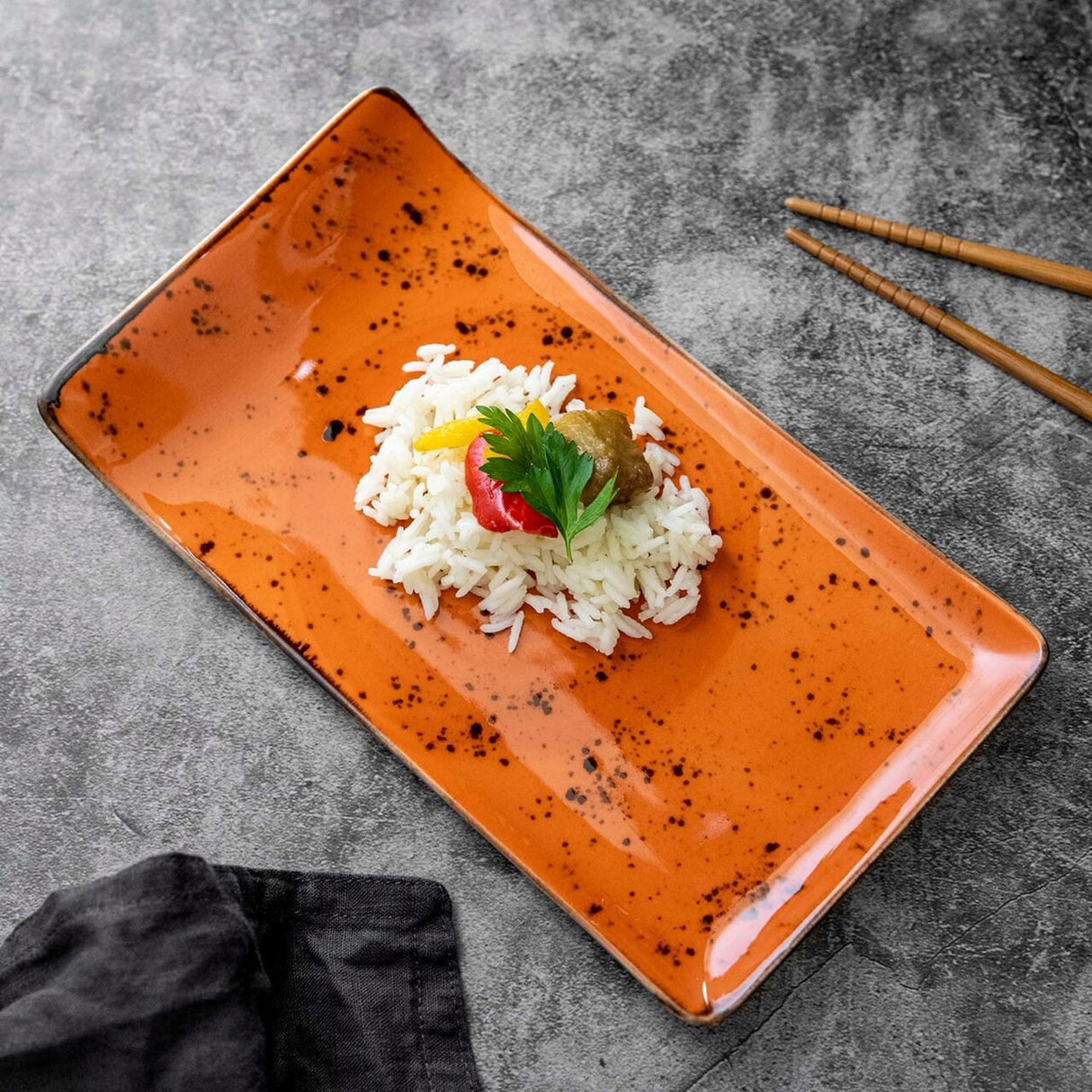 Farfurie de servire Dahlia, 215x90 mm Fine Dine