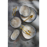 Farfurie triunghiulară Ammonite 260 mm Fine Dine