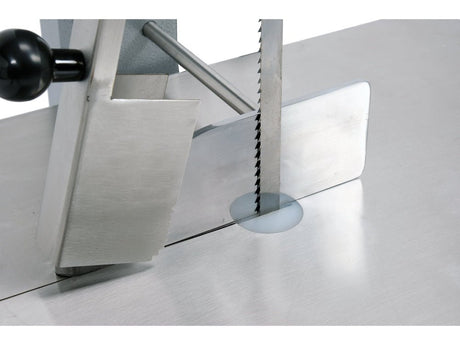 FIERASTRAU OASE 850W Yato YG - 03395 - 180 mm, 15 m, 210 mm, 850 W Yato - scule electrice si unelte profesionale - BricoMart