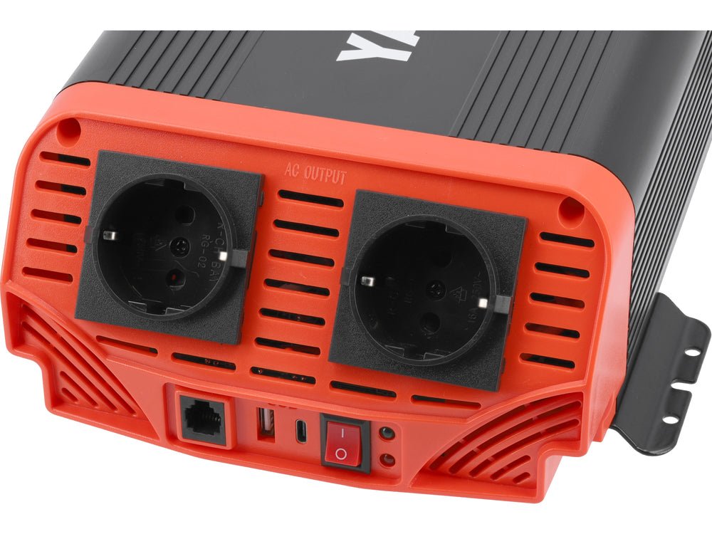 INVERTOR TENSIUNE 12V/230V 1000W Yato YT - 81483 - 2000W Yato - scule electrice si unelte profesionale - BricoMart