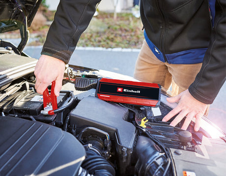 Jump Starter Einhell CE - JS 18/1 (12 V, pornire rapida, acumulator externa, acumulator LiPo 3x6000 mAh, indicator LED pentru starea incarcarii, lampa LED, pornire rapida 12V/300A, incl. USB Micro/Mini/Type C Einhell - scule electrice si unelte profesionale - BricoMart