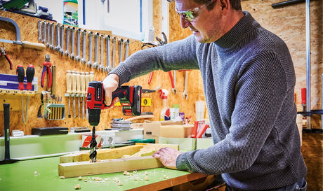 Masina de gaurit si insurubat (bormasina) pe acumulator Einhell TE - CD 18/40 Li BL - Solo Power X - Change, Li - ion, 18 V, 40 Nm, motor fara perii, electronica de control al vitezei, se livreaza fara acumulator sau incarcator Einhell - scule electrice si unelte profesionale - BricoMart