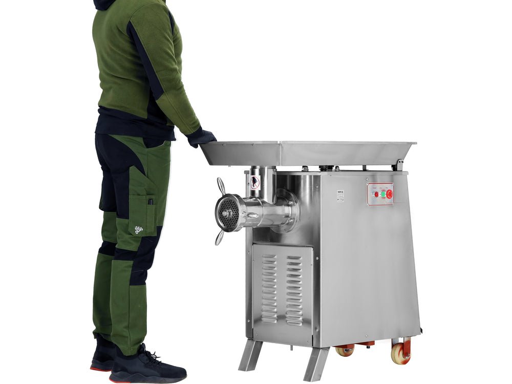 MASINA PENTRU TOCAT CARNE, 650KG/H Yato YG - 03275 Yato - scule electrice si unelte profesionale - BricoMart