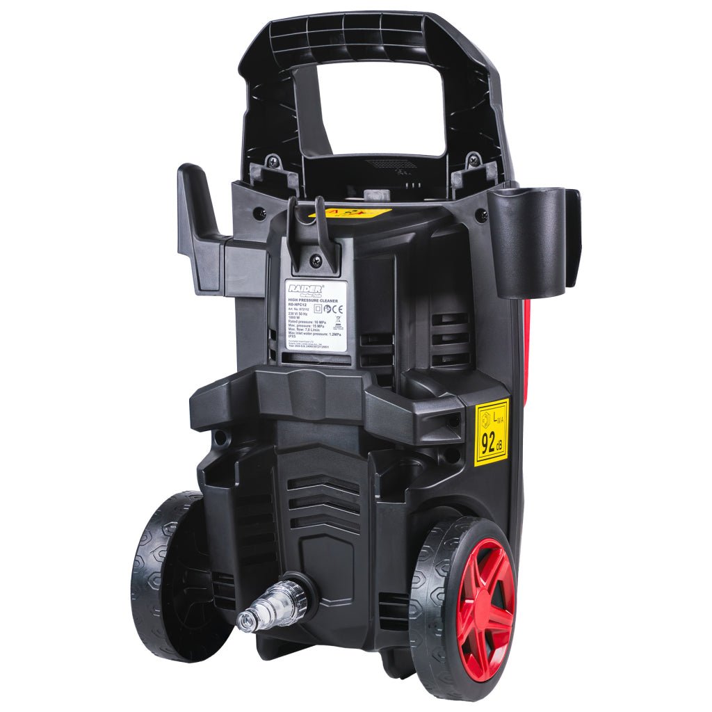 RAIDER Aparat de spalat cu presiune 1800W 15MPa 7L/min RD - HPC12 Motor puternic de 1800W – Oferă suficientă putere pentru a face față unei varietăți de murdărie. Acest lucru îl face pot Raider - scule electrice si unelte profesionale - BricoMart