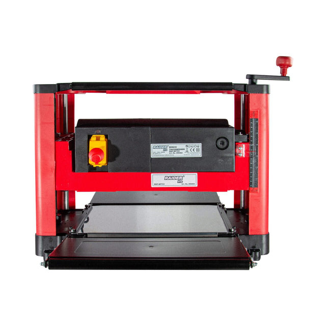RAIDER Masina de degrosat 2000W 160/330mm RDP - BPT01 Are un motor puternic de 2000W, asigurând o prelucrare uniformă a materialului Blatul este realizat din tabla de otel cu Raider - scule electrice si unelte profesionale - BricoMart