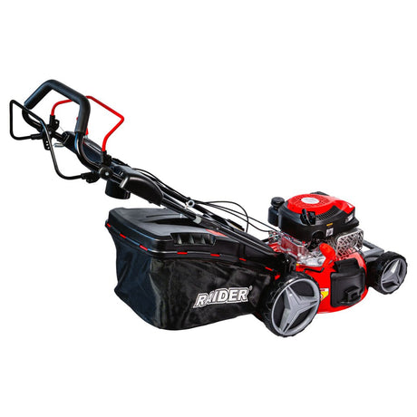 RAIDER Masina de tuns iarba autopropulsie 3.4cp 46cm 4in1 RD - GLM08 Sac colector - 60 litri Ajustarea inaltimii de taiere Latime taiere - 460 mm Raider - scule electrice si unelte profesionale - BricoMart