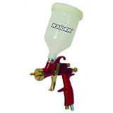 RAIDER Pistol de vopsit ø1.5mm 600ml 1/4" RD-SG04 Rezervor din plastic, lateral, prin cadere Reglarea aerului Reglarea jetului Constructie usoara Raider - scule electrice si unelte profesionale - BricoMart