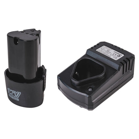 RAIDER Pulverizator Li - ion 5L 12V 2Ah 3bar 1,6L/min RD - BMD05 Atomizorul RD - BMD05 este o soluție compactă și eficientă pentru toți cei care au nevoie de mobilitate și productivitate Raider - scule electrice si unelte profesionale - BricoMart