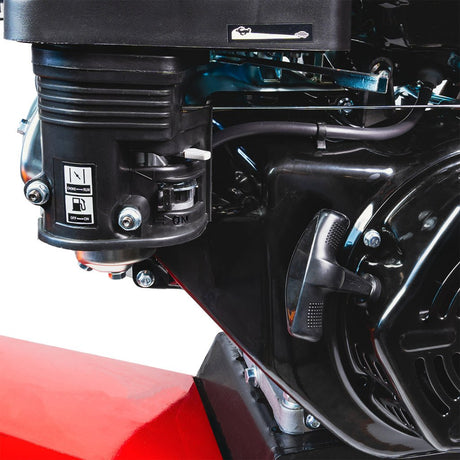 RAIDER Tocator crengi pe benzina 420cc 8,6kW 100mm RD - GSH02 Motorul cu un volum de 420cc și o putere de 8,6kW asigură performanțe și eficiență ridicate la mărunțirea ramurilor. Cap Raider - scule electrice si unelte profesionale - BricoMart