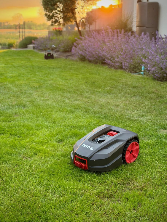 Robot pentru tuns iarba YATO YT-852093 - imagine 22
