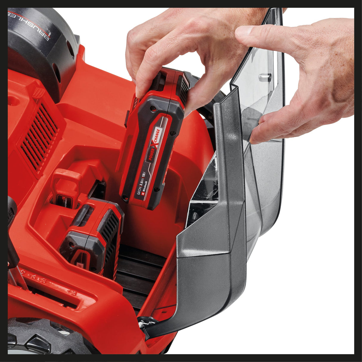 Scarificator/aerator pe acumulator Einhell GE - SA 36/35 Li - Solo Power X - Change (Li - ion, 36 V, motor fara perii, rola cu lame de 35 cm, sac de colectare de 28 l, adancime de lucru reglabila, fara acumulator sau incarcator Einhell - scule electrice si unelte profesionale - BricoMart