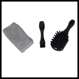 Set de curatare original Einhell pentru roboti de tuns iarba (accesoriu pentru curatarea, intretinerea si ingrijirea robotilor de tuns iarba Einhell, inclusiv carpa din microfibra, perii si manusi) Einhell - scule electrice si unelte profesionale - BricoMart