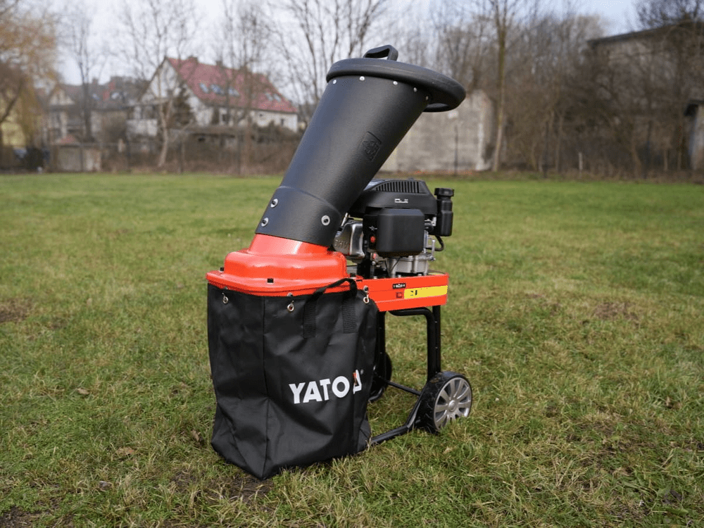 TOCATOR PENTRU CRENGI, YATO YT-85580 PE BENZINA 45MM YATO - scule electrice si unelte profesionale - BricoMart