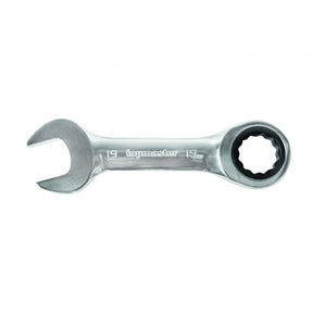 TOP MASTER PRO Cheie combinata cu clichet 13mm STUBBY CR - V TMP Capatul cheii este inclinat cu 15 ° pentru lucru facil in spatii inaccesibile Material: otel crom - vanadiu de inalta cali Top Master Pro - scule electrice si unelte profesionale - BricoMart