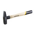 TOP MASTER PRO Ciocan lacatus cu maner lemn 200g TMP Capul ciocanului este fabricat din oțel C45 călit prin inducție Mâner ergonomic din lemn Marginile rotunjite Standard de Top Master Pro - scule electrice si unelte profesionale - BricoMart