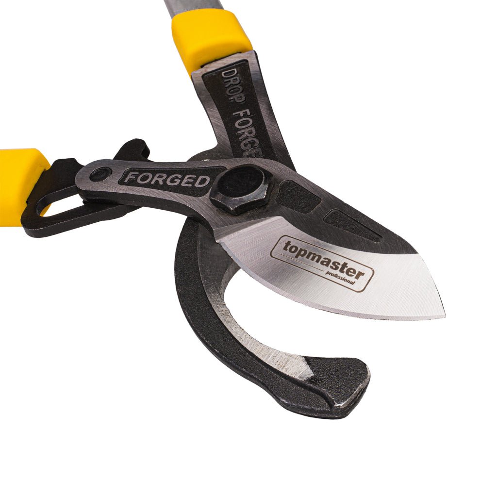 TOP MASTER PRO Foarfeca pentru crengi forjata cu maner telescopic TMP Maner din aliaj de aluminiu Material: otel calit de inalta calitate Top Master Pro - scule electrice si unelte profesionale - BricoMart