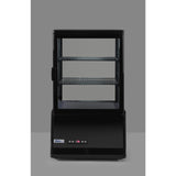 Vitrina rece pt prezentare, neagra, 58 lt, interval temp. 2-6 gr C, 170 W, 2 rafturi reglabile pe inaltime, ARKTIC by Hendi, 452x406x(H)816 mm, Clasa energetica C