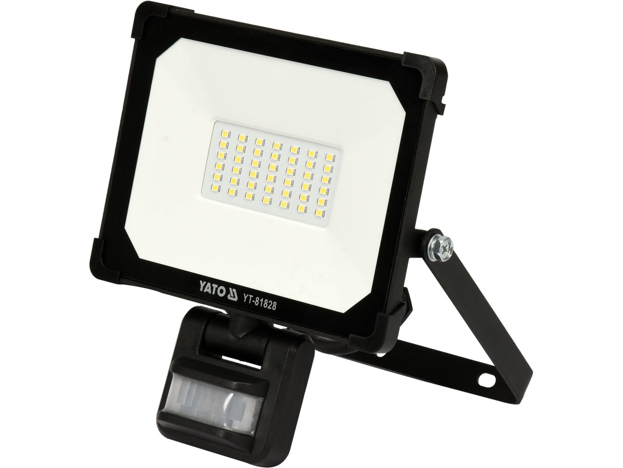 PROIECTOR SMD LED YATO YT-81828 30W, 3000LM, SENZOR MISCARE
